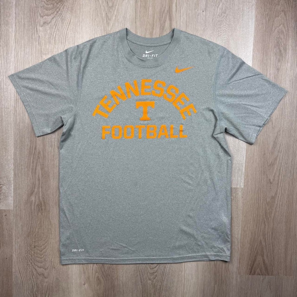 Nike Dri-FIT University of Tennessee Volunteers Football Graphic Tee Grey L